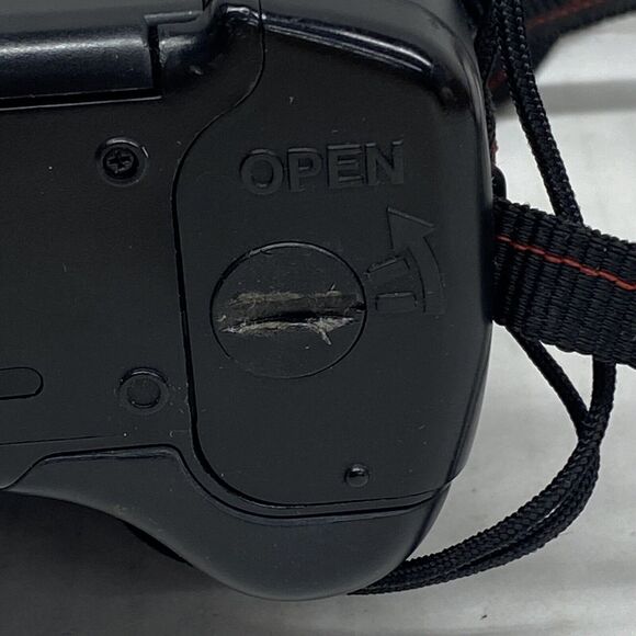 Panasonic C-3000ZM Zoom 28 Camera 35 mm Compact Camera Vintage - Not Tested - Picture 9 of 16